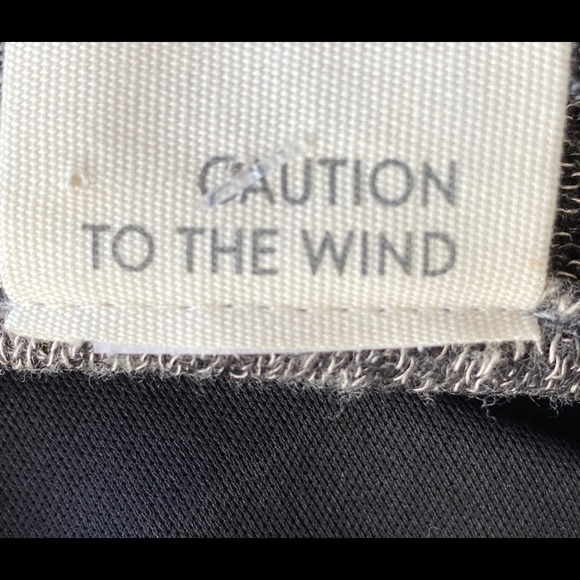 Caution To The Wind Top - Picture 8 of 9